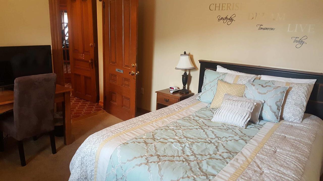 The Bradford Inn Towanda ภายนอก รูปภาพ