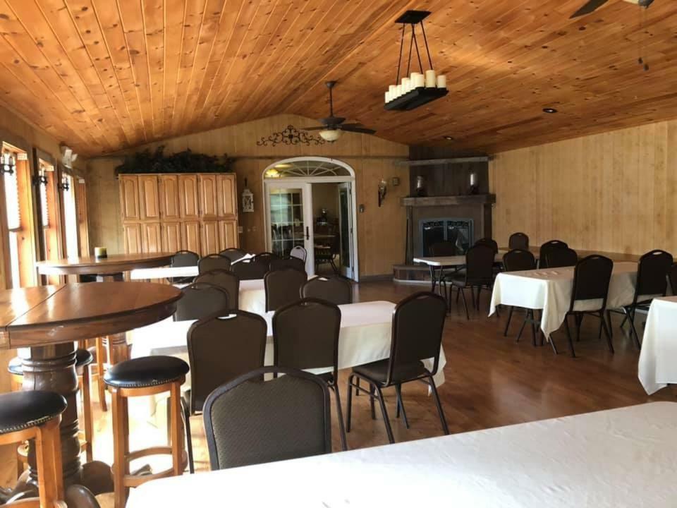 The Bradford Inn Towanda ภายนอก รูปภาพ
